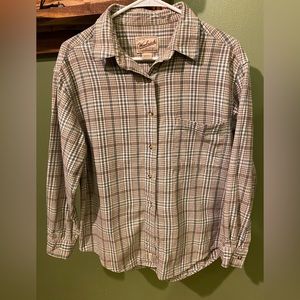 Woolrich women’s 100% cotton flannel shirt sized medium